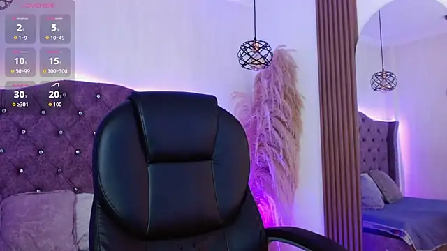 Amara Davis1 online show from March 27, 3:52 am