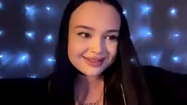 PerfectLila online show from March 6, 3:40 pm