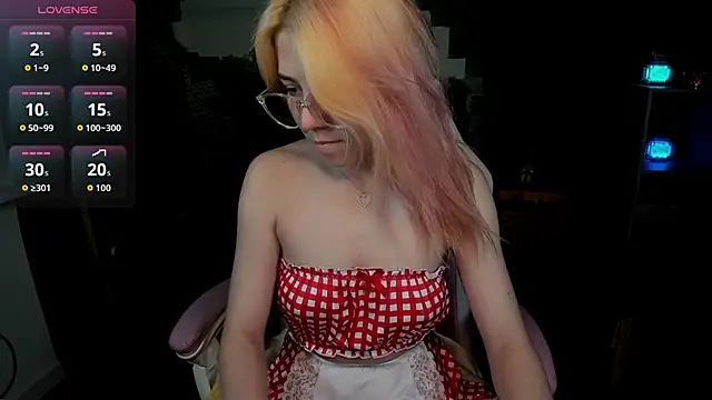 RosaFowler online show from April 23, 10:55 am