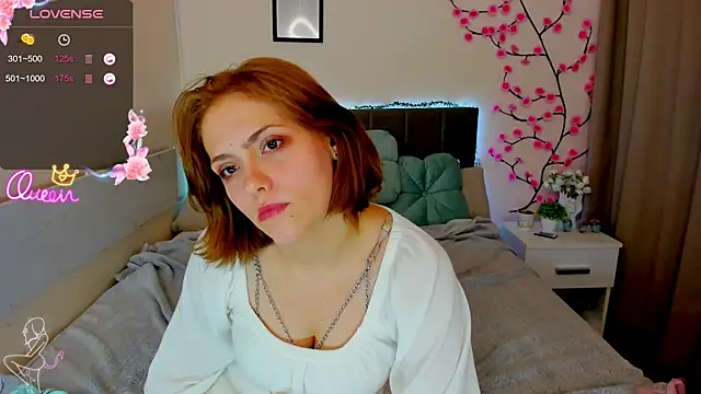 DellaRows online show from June 3, 11:55 am
