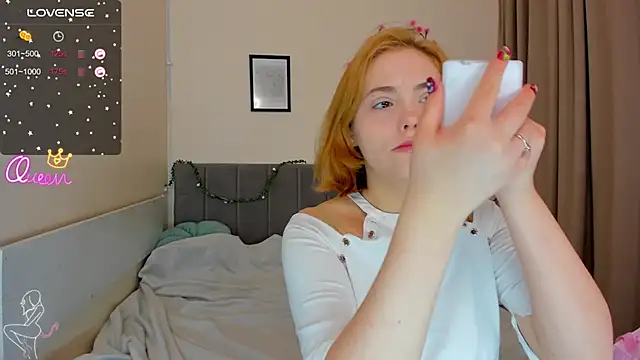 DellaRows online show from April 22, 5:48 am