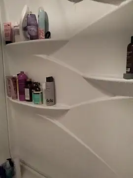 VelvetRae online show from March 11, 3:14 pm