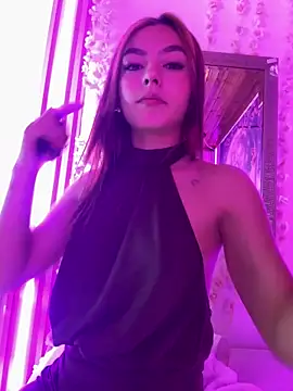   Nahomy online show from April 27, 3:42 pm