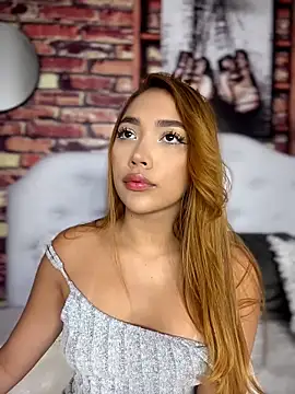 CyberMiaXXX online show from April 27, 9:23 pm