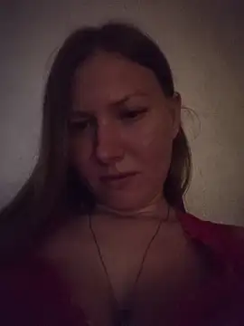 August Shine online show from May 21, 6:28 pm