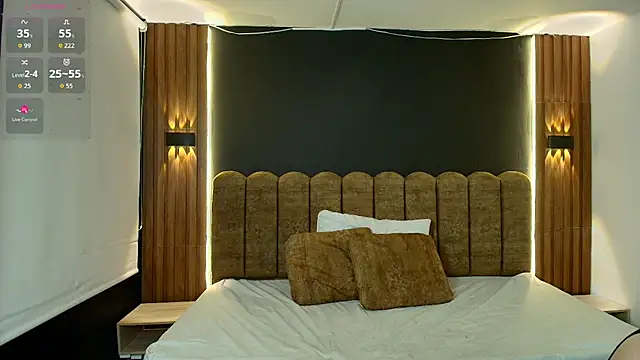 AmbarLee  online show from March 27, 12:06 pm