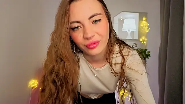 EmilyRidd online show from April 29, 5:43 am