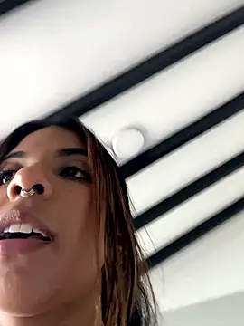 VioletaHills  online show from April 16, 8:08 pm