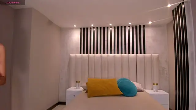 JasminBlake online show from April 21, 3:24 am