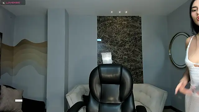 JasminBlake online show from April 29, 3:10 am