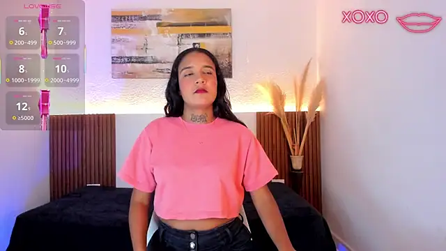 Tiana Glow2 online show from August 3, 10:04 pm