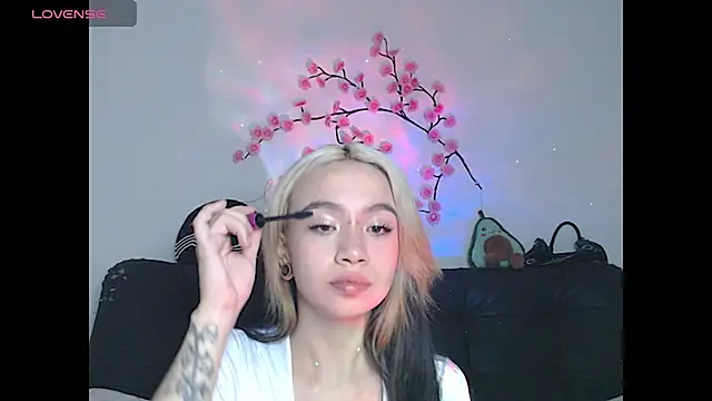 sweet molly420 online show from June 18, 5:09 am