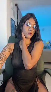 Ginaaa  online show from April 18, 2:14 am