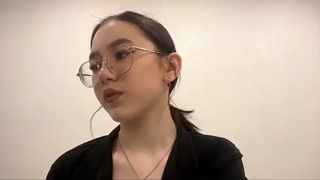 SolvedGlobe online show from March 4, 5:08 pm