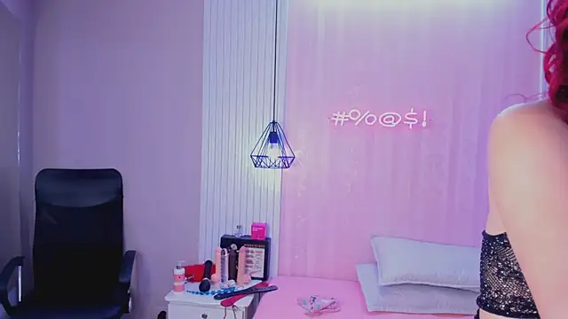 SusanaBell  online show from April 25, 10:07 pm