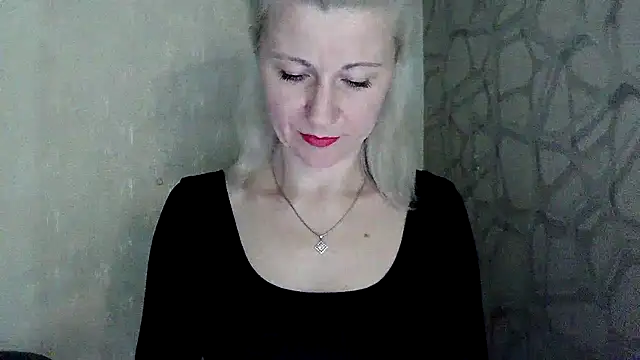 Katerina-Kissa online show from May 4, 6:55 pm