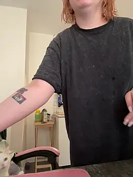 soft focus online show from April 20, 4:48 am