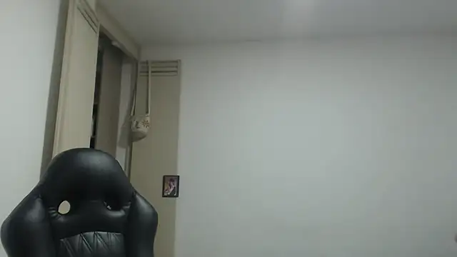 Miranda-cambell online show from April 22, 4:48 pm