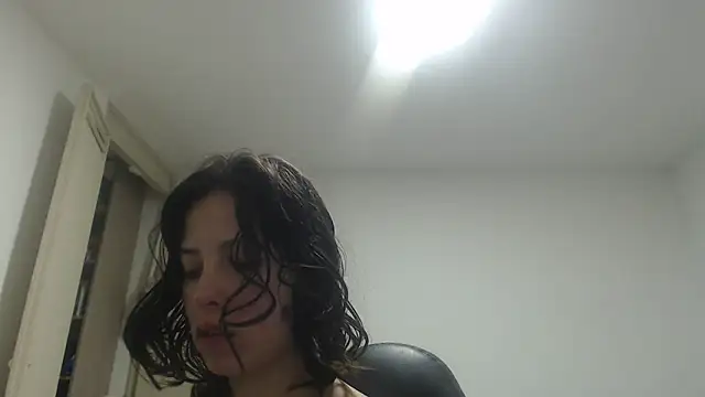 Miranda-cambell online show from April 21, 4:47 pm