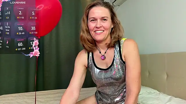 Lizacams online show from June 23, 4:49 pm
