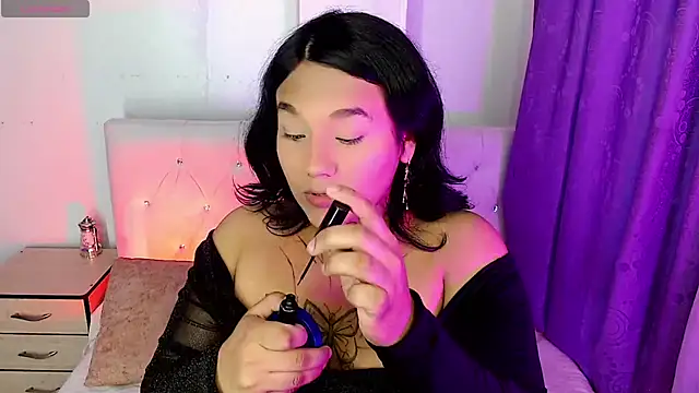 isadoraqueeen online show from April 26, 7:22 pm