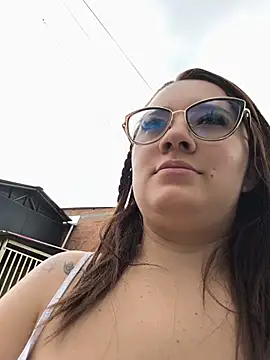 maleja smmith online show from April 26, 9:45 pm