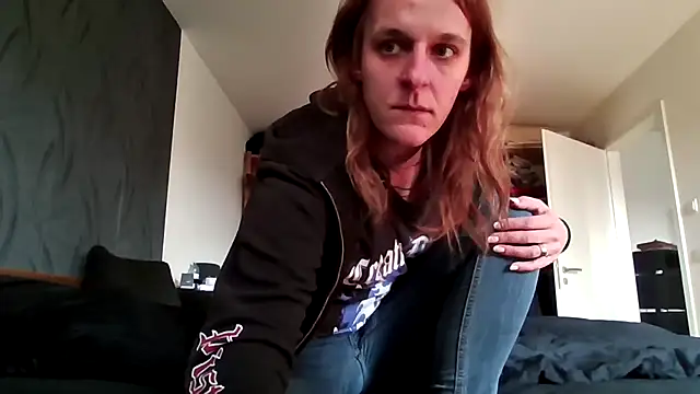 Lu302 online show from March 9, 12:19 pm