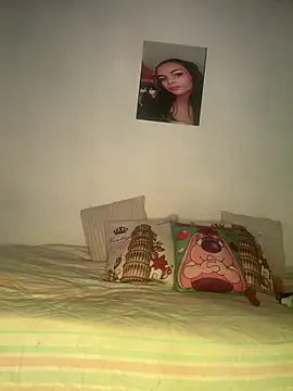 hot-valery online show from March 6, 8:04 pm