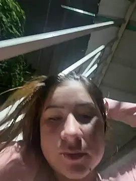 Zoe Luxxe  online show from April 27, 1:46 am