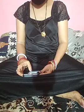 Couple hot999 online show from June 8, 8:15 am