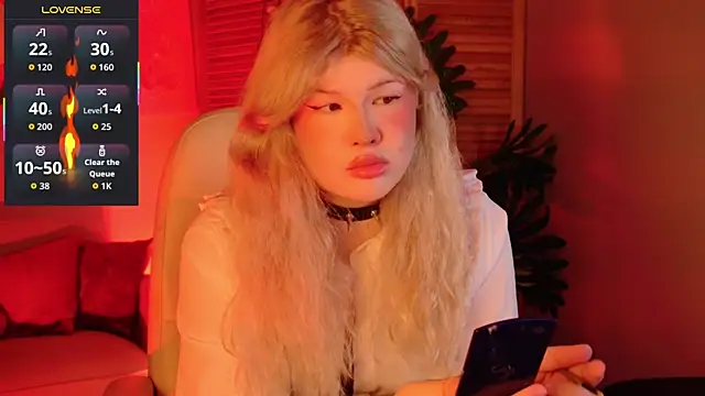 LilithNlsn online show from April 21, 12:58 am