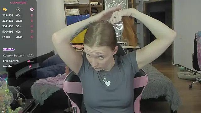 Mary Blu online show from November 27, 4:21 pm