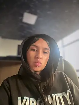 Andrea LS online show from March 8, 1:26 pm