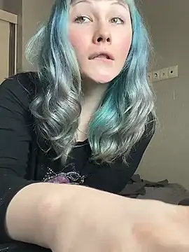 AlexaGudz online show from May 16, 8:52 pm
