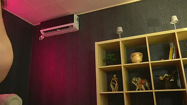 YourSweetxSin online show from March 31, 4:56 am