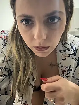 diavola bionda online show from March 7, 11:34 pm