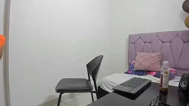 saraladys online show from April 22, 9:28 am