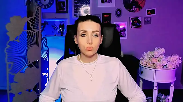 MonicaRiley online show from March 10, 3:49 pm