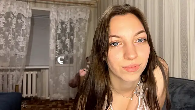 YangReifer online show from March 2, 7:42 pm