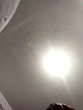 CHLOESHOW online show from March 9, 9:18 pm