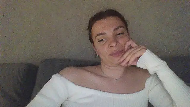 Luna2547 online show from April 26, 6:16 pm