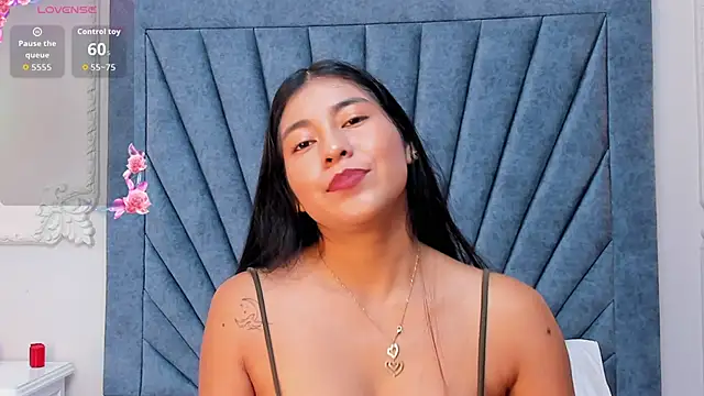 Leandra-Johnson online show from March 26, 1:24 pm