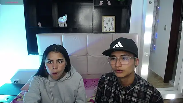  chloe 1 online show from April 17, 2:13 am