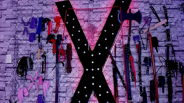 Alejandra BDSM   online show from April 7, 7:16 pm