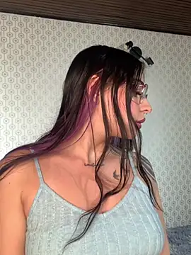 Morgana Pink online show from April 24, 12:30 pm