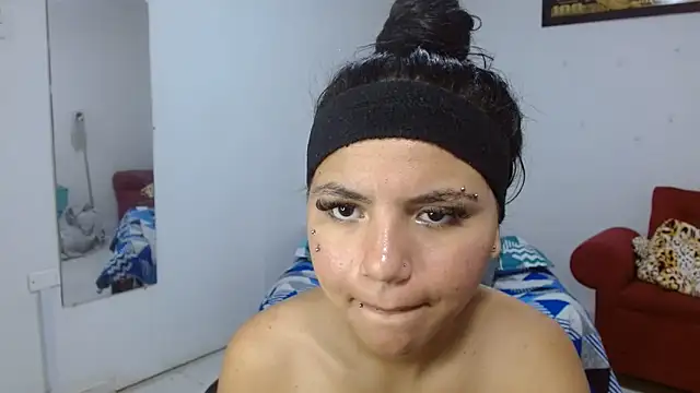 kimmyfuckass online show from June 4, 7:51 pm
