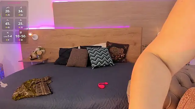  Azahaaraa  online show from April 21, 3:02 am