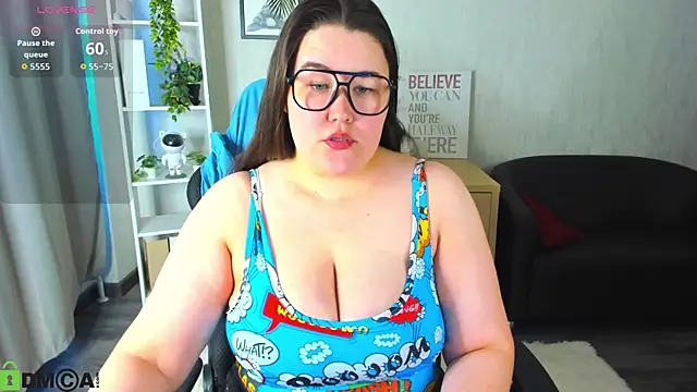 Miss Triss online show from April 27, 8:00 am