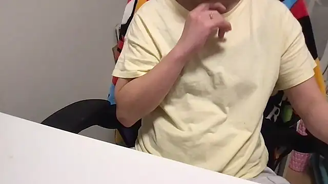 livelady1er online show from March 12, 1:58 pm