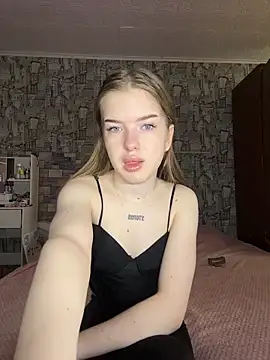 KayShaw online show from March 31, 6:24 am